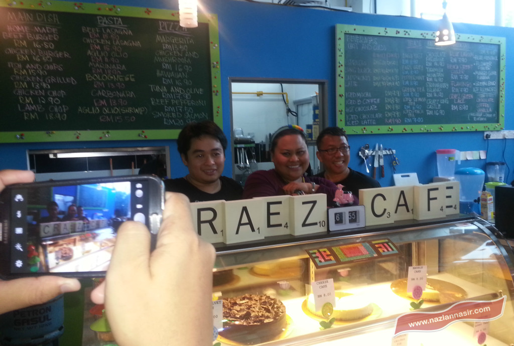 CRAEZ Cafe's Owners