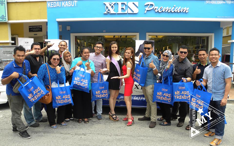 Group Foto Bersama Duta Miss XES Elegant 2014/2015