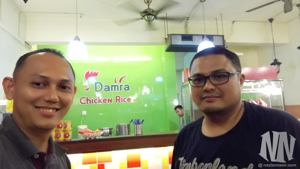 Selfie dengan Owner D'Amra Chicken Rice