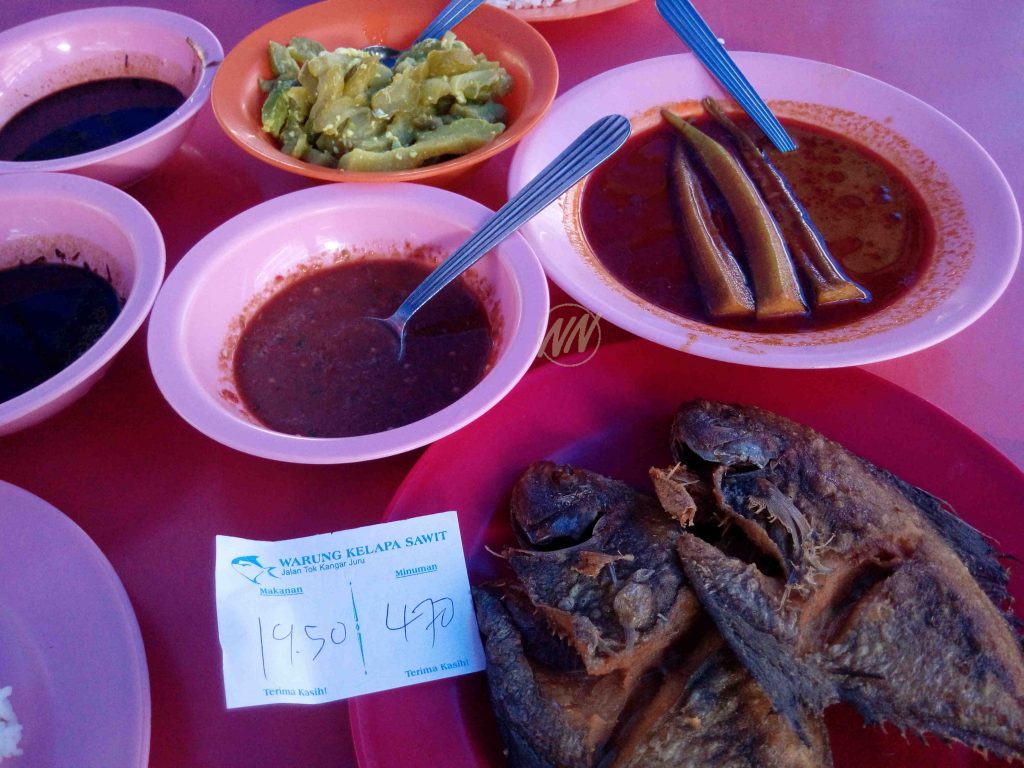 Ikan Bawal Goreng Garing