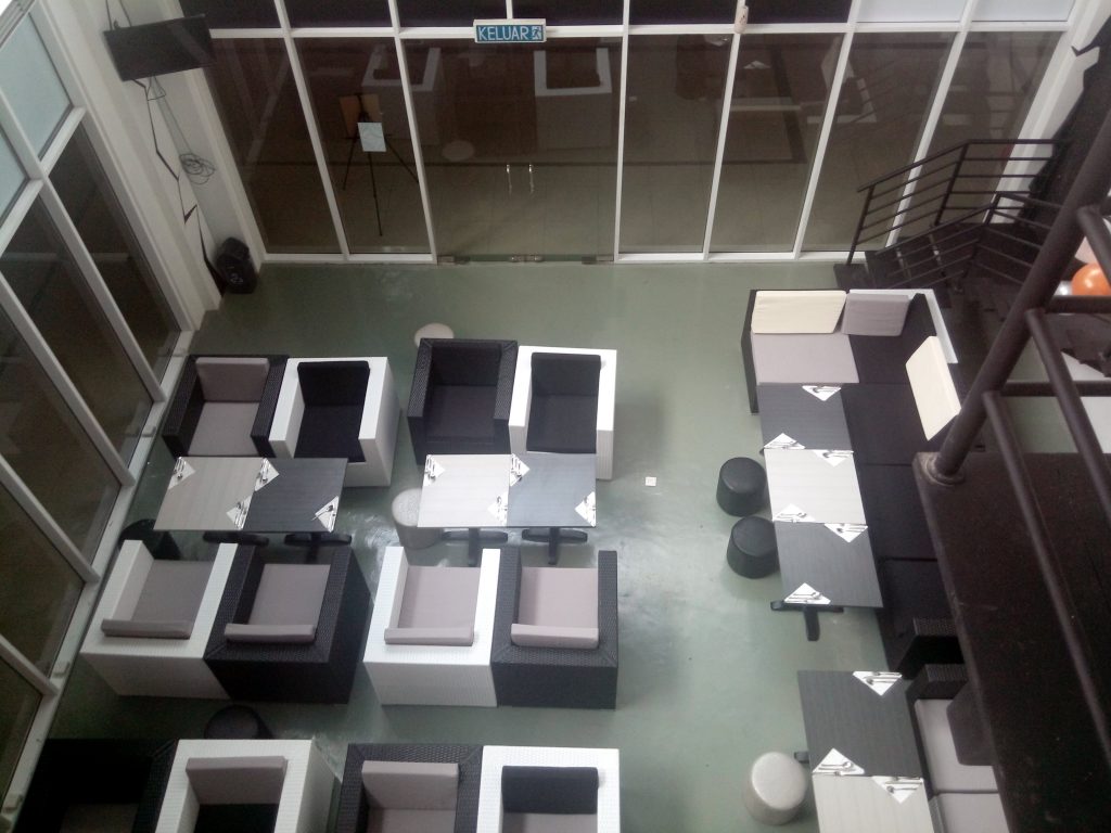 Susun atur yang kemas di B&Blanco