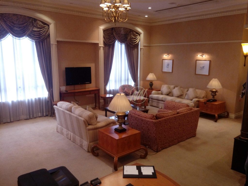 34 Presidential Suite L19 (Hall)