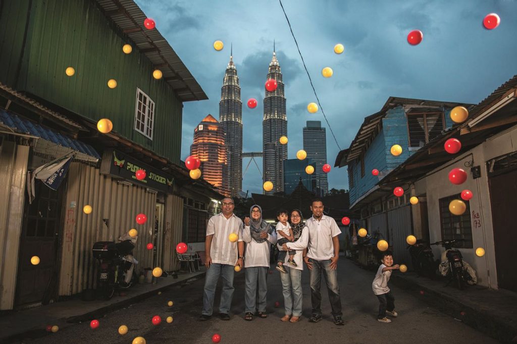 Kami prihatin, kita adalah sekeluarga