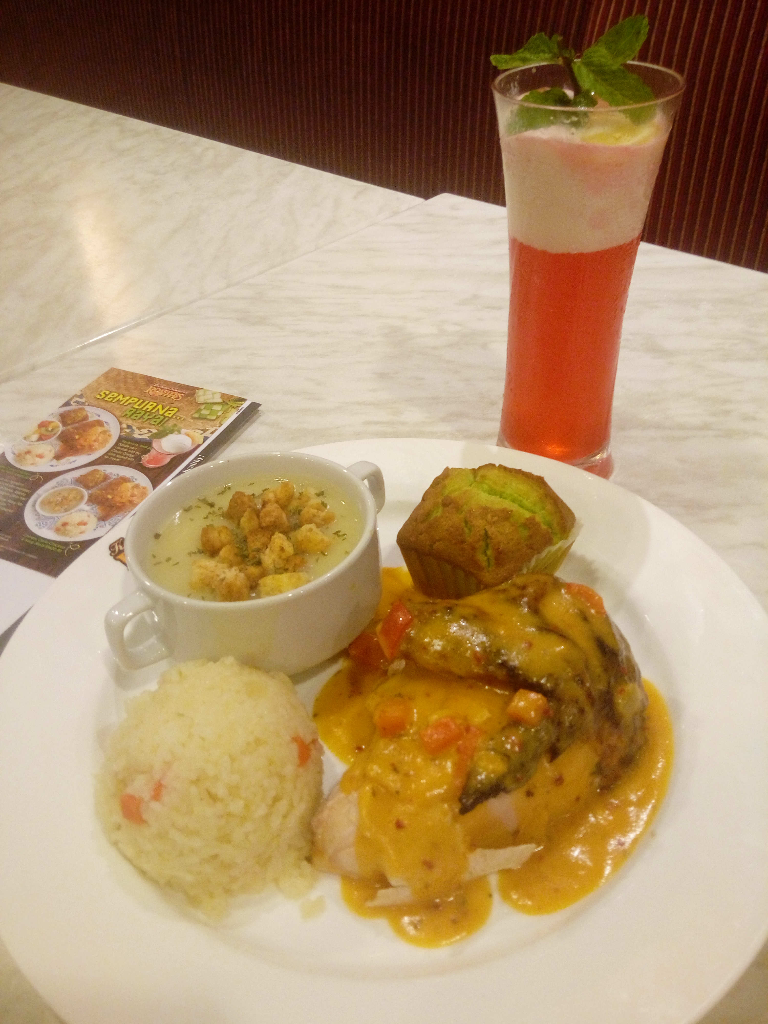 Cheesy Ceria Chicken & Soup Meal