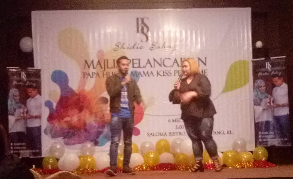 Fizi Ali dan Vicha Saywho