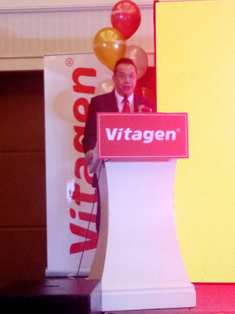 Encik Poh Eng Lip, selaku Pengurus Besar VITAGEN