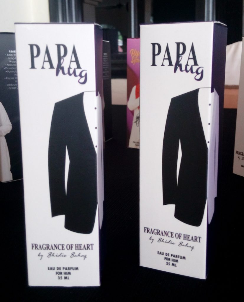 PAPAHUG byShidieSahaq