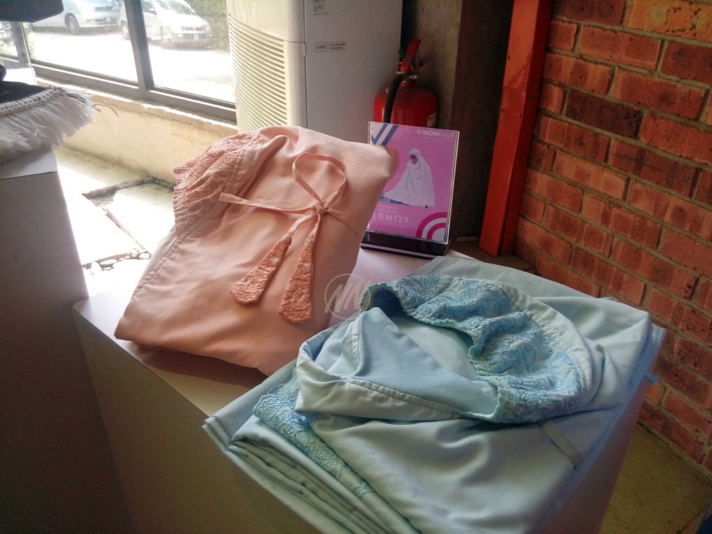 Produk Telekung di CJ WOW SHOP