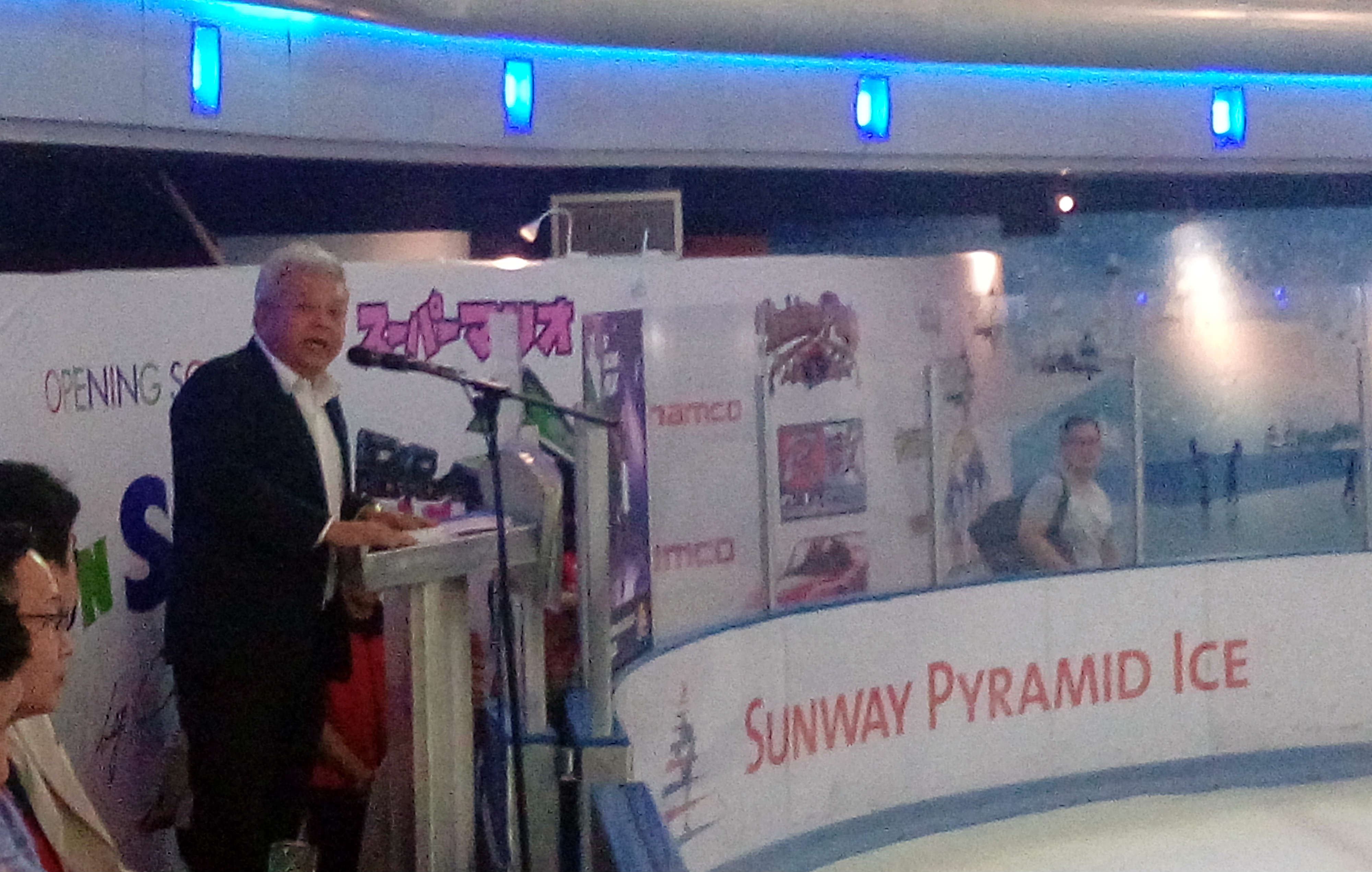 En. Kevin Tan, COO Sunway Malls mengalukan kedatangan para kontijen Skate Malaysia 2017