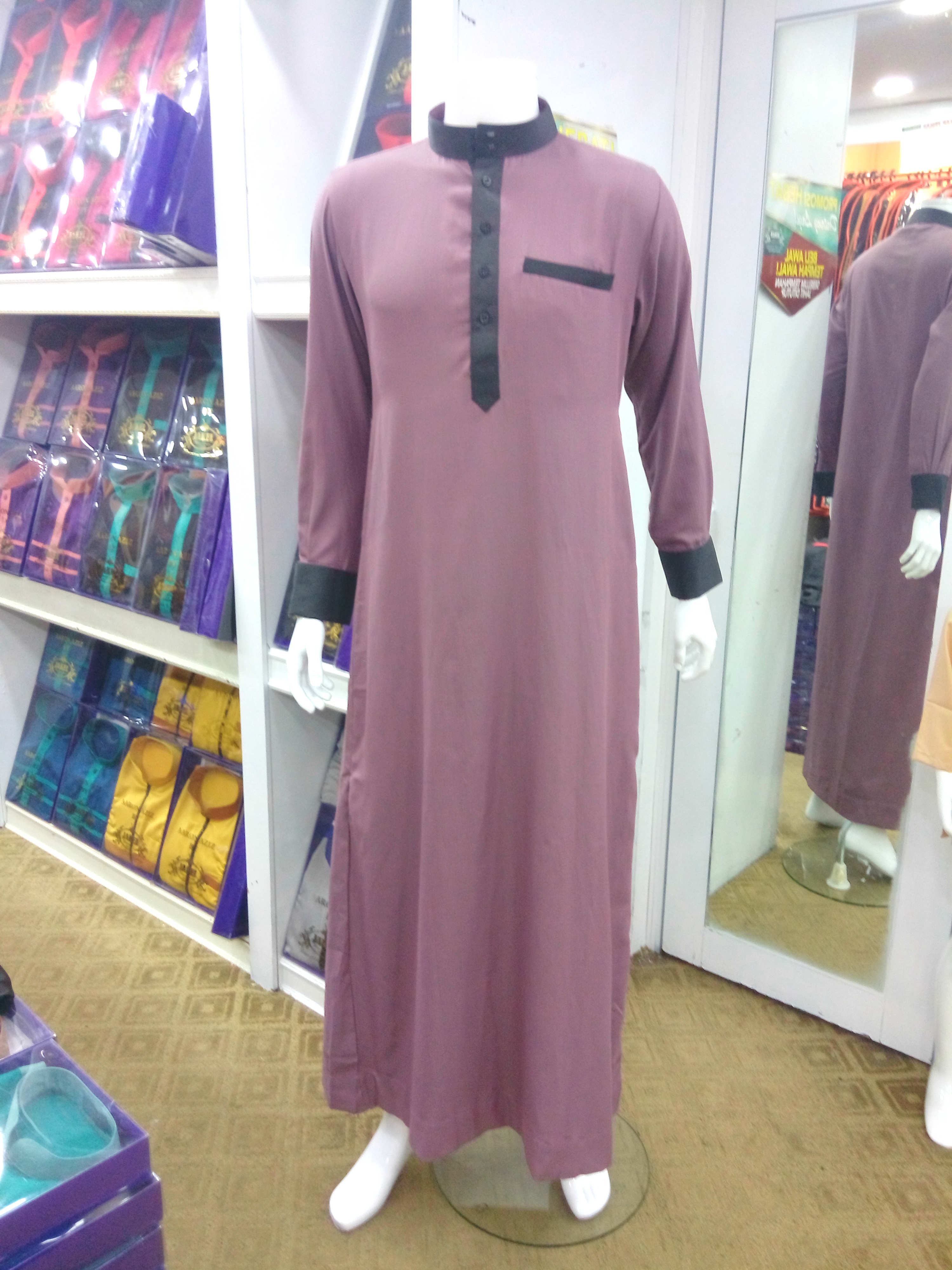 Koleksi Jubah Aaron Aziz