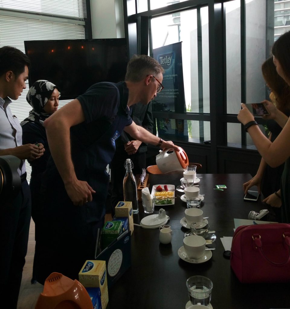 Penyediaan teh cara terbaik