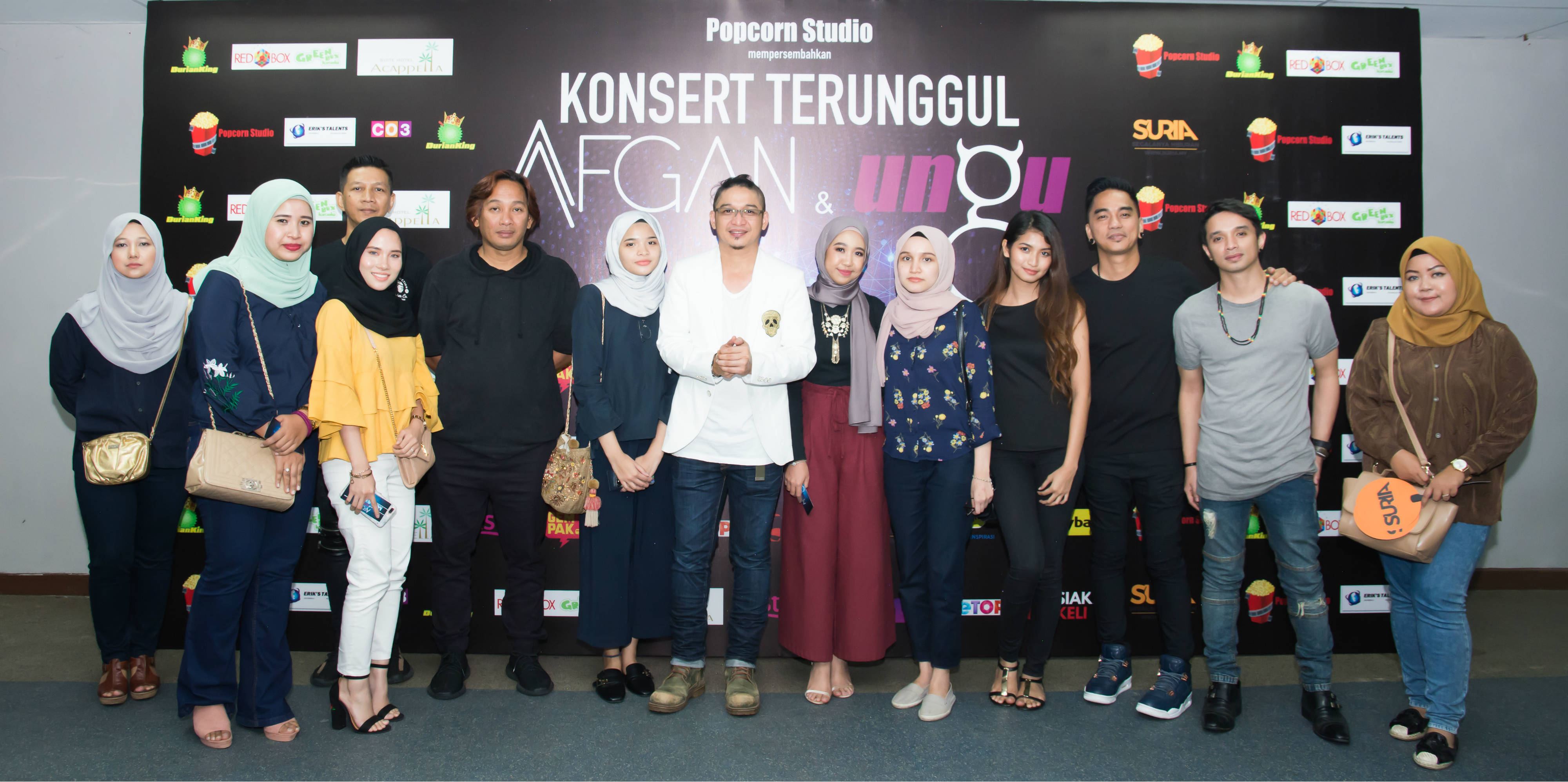 Fans_picture_final-27