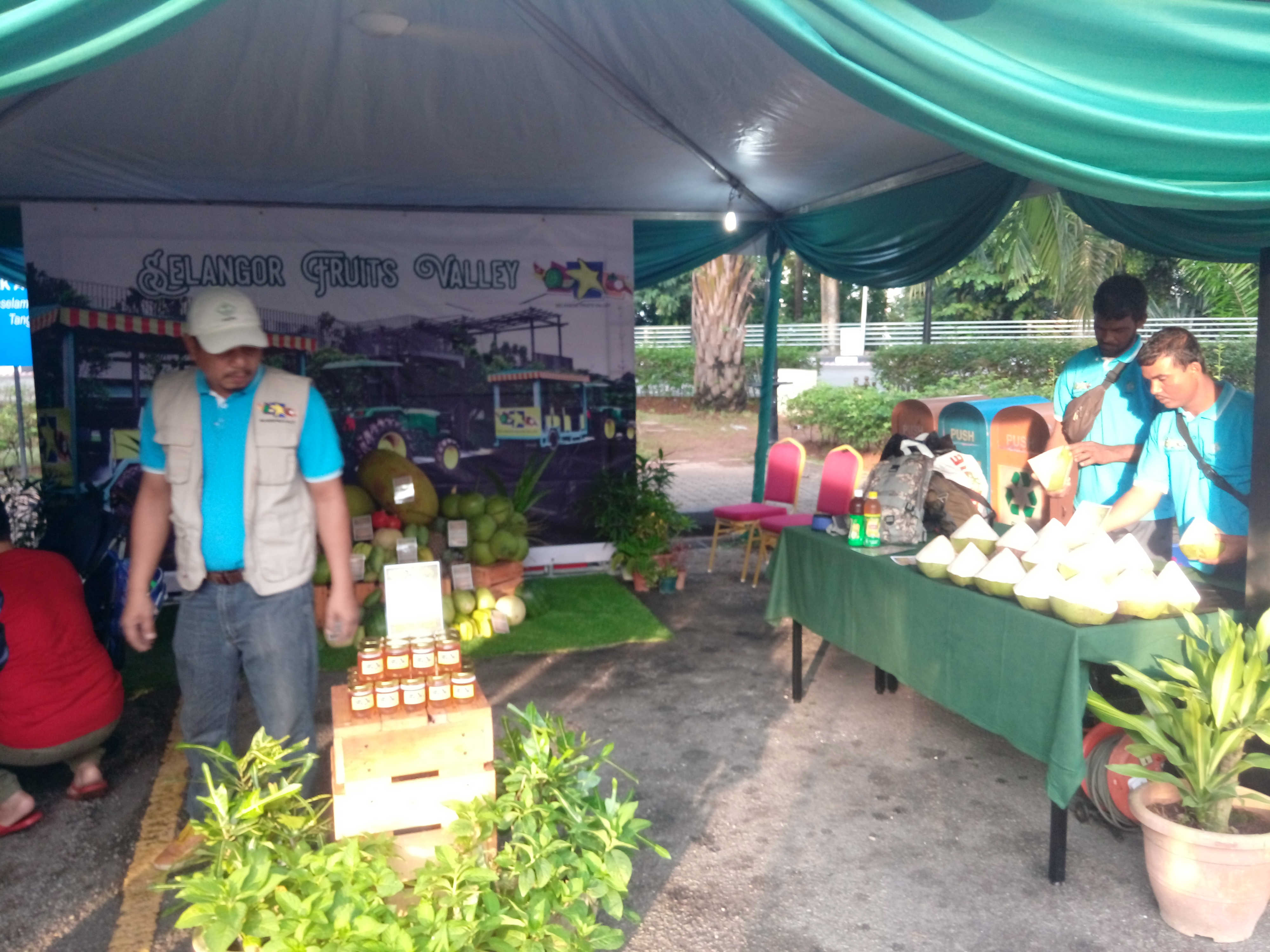 Selangor Fruits Valley