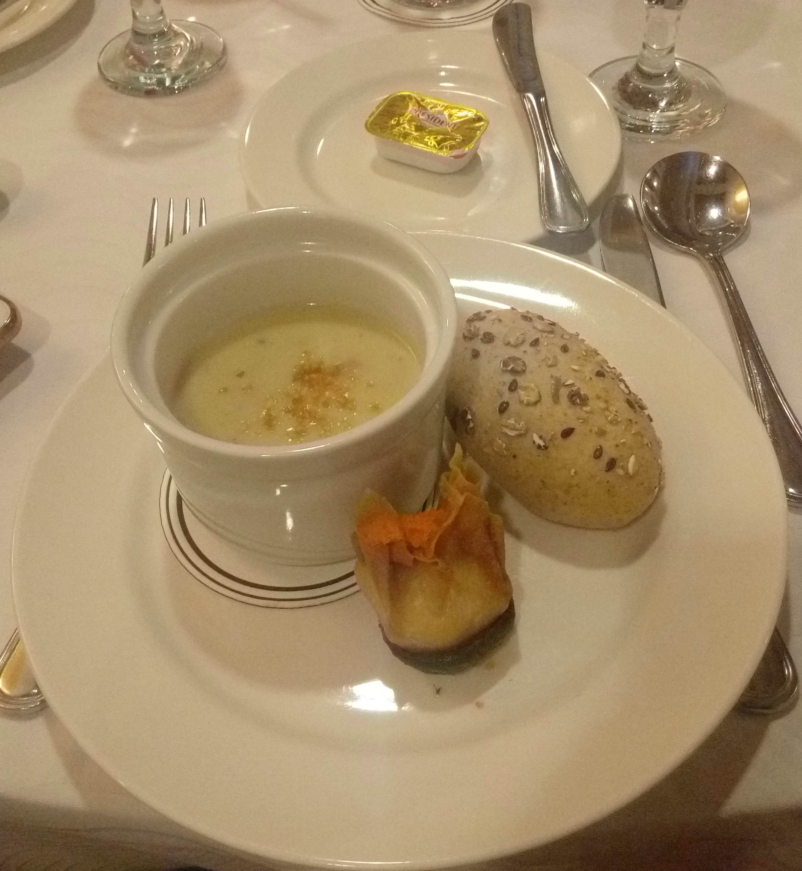 Clam Potage Soup with Garlic Spread and Bread Rolls