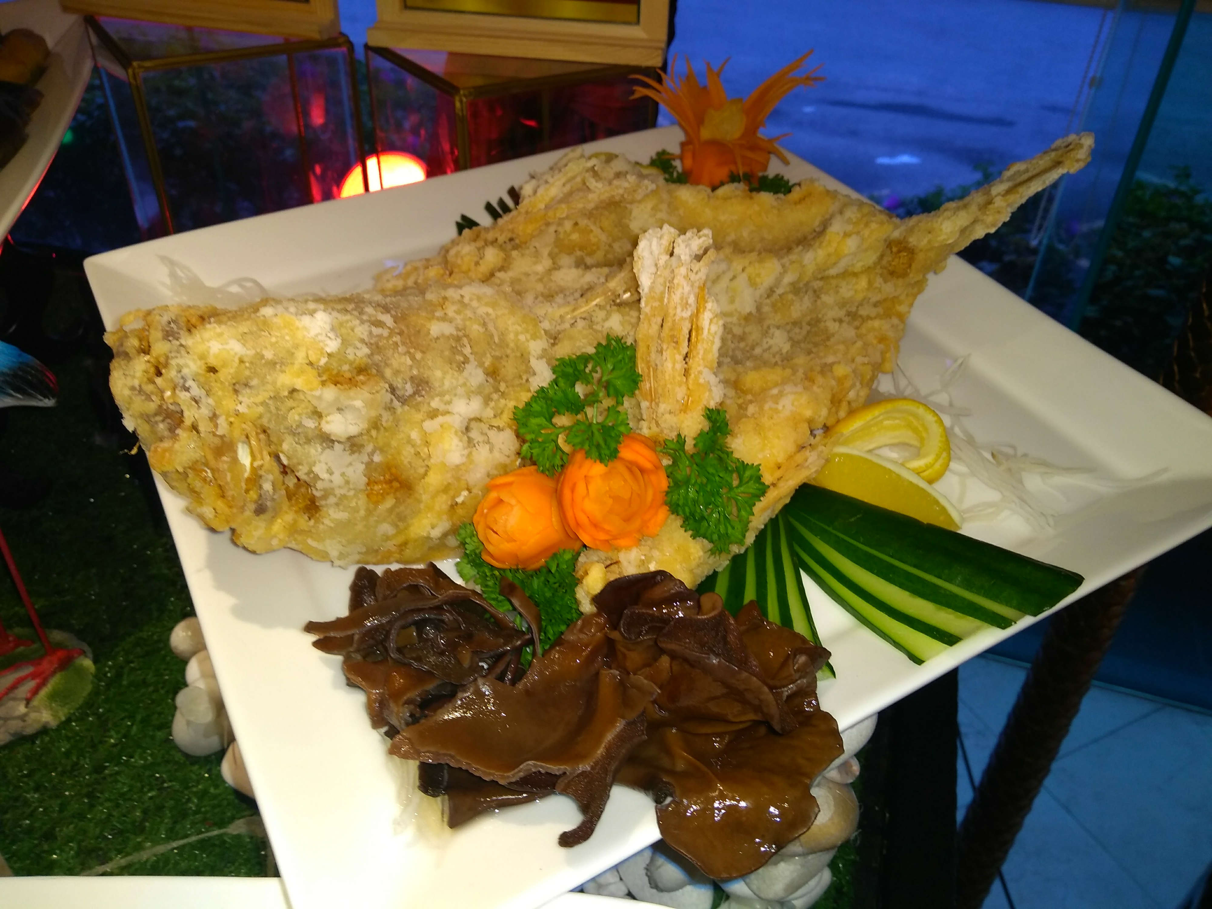 Deep-fried Garoupa with Black Fungus Mushroom