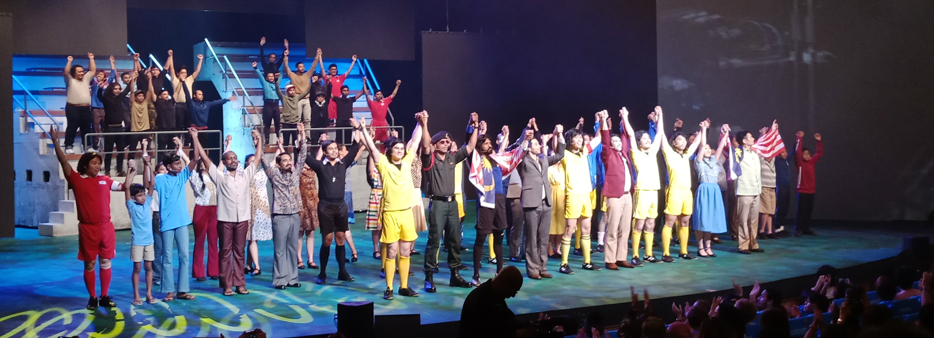 Para pelakon OlaBola The Musical