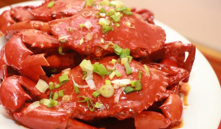 Pan Fried Hot And Sour Mud Crab With Mantou