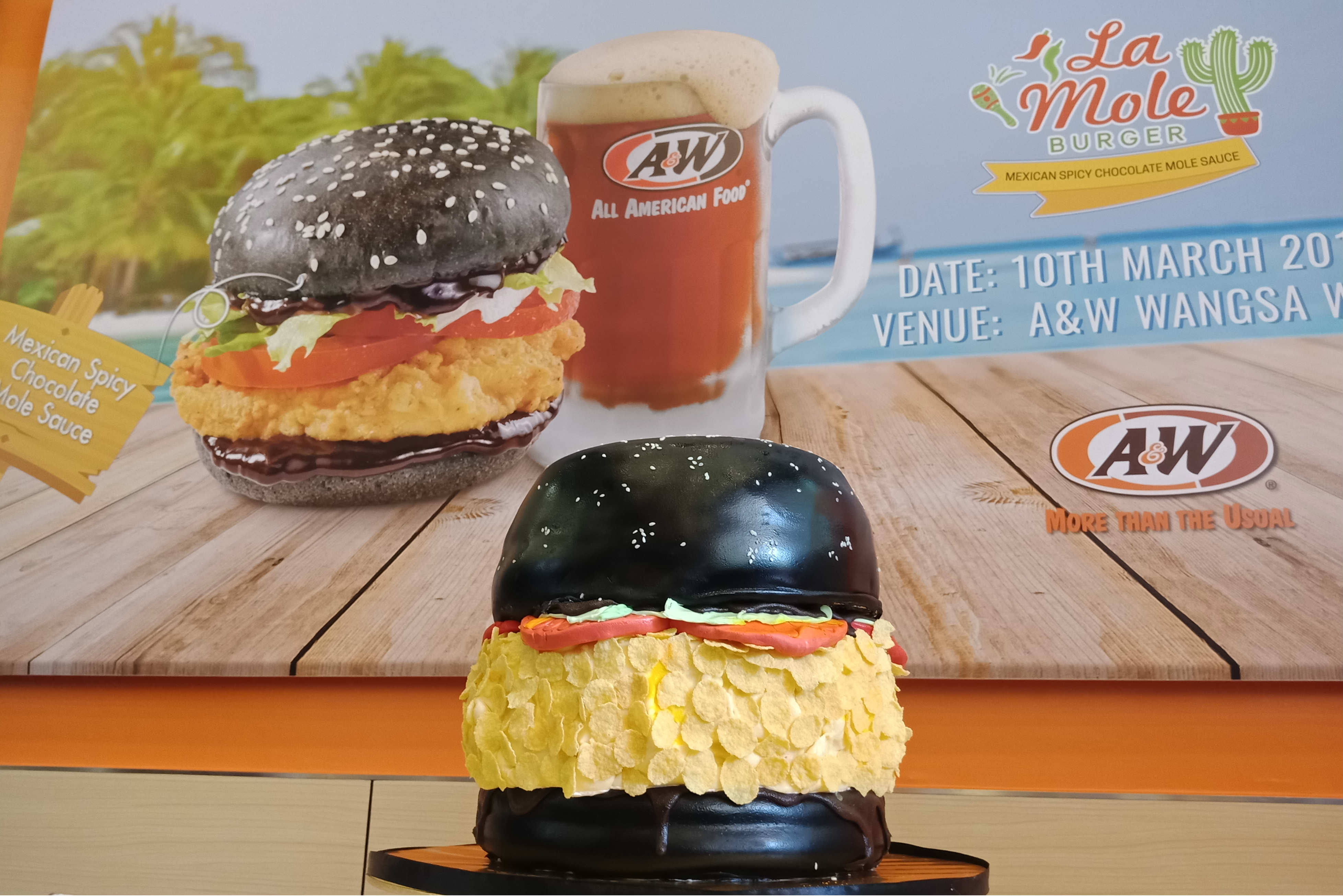 A&W La Mole Burger