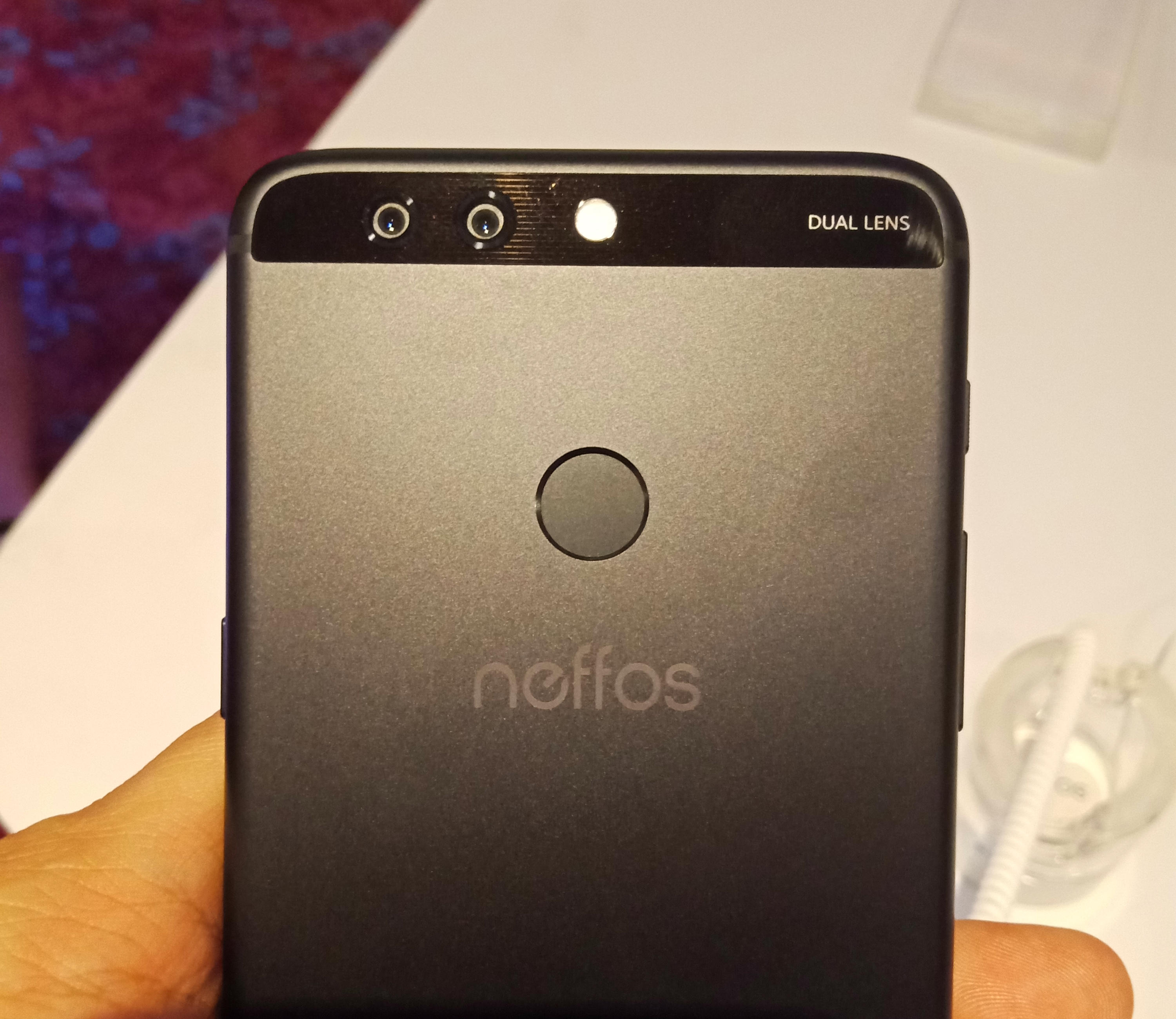 Neffos N1 Dual Camera