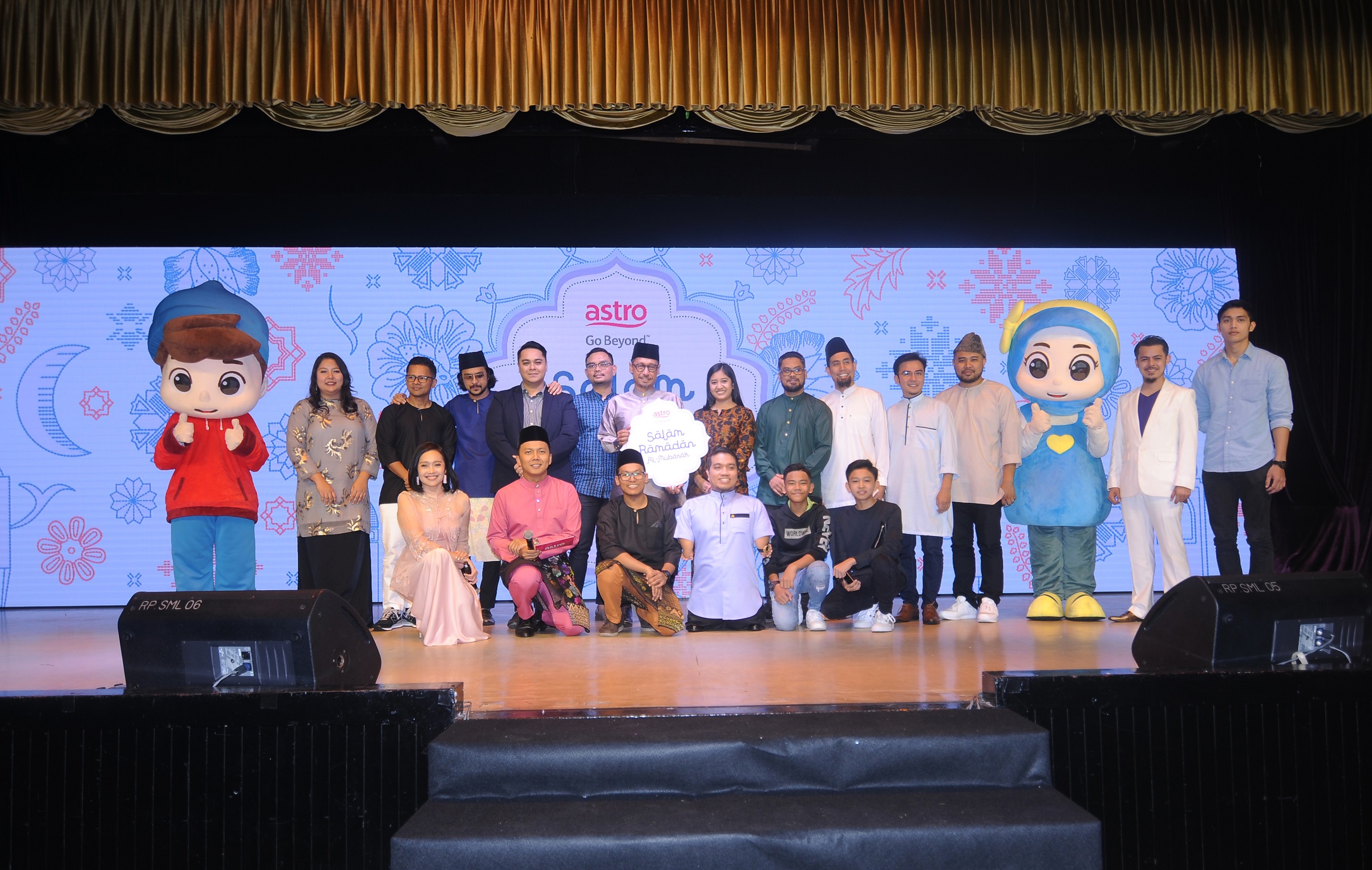 Barisan selebriti bersama Dato’ Khairul Anwar Salleh, Raqim Ahmad, Ustaz Fuad Mat Ali, Shahrin Zukir dan Nur Nazihah Mohd Dalhar.