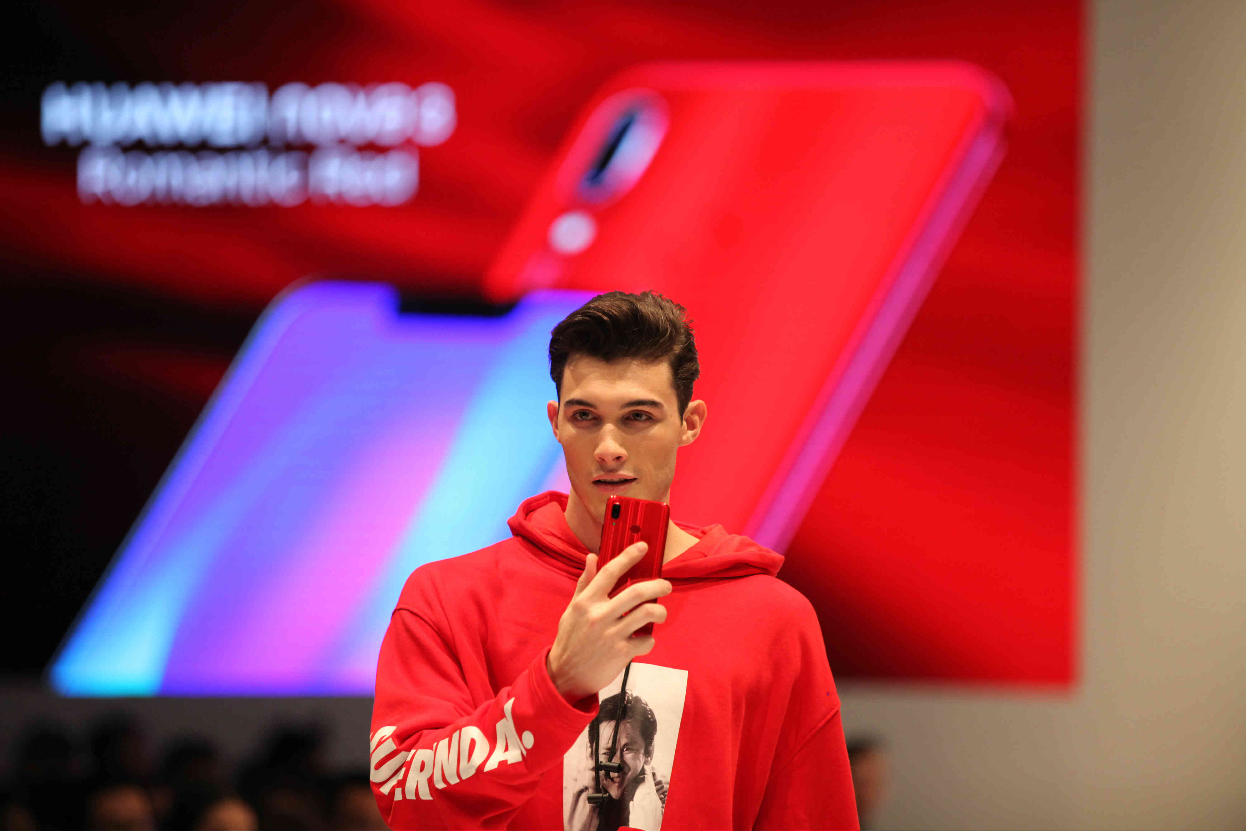 Nerd Unit Young & Energetic