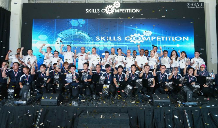 Peserta Mercedes-Benz SEA II