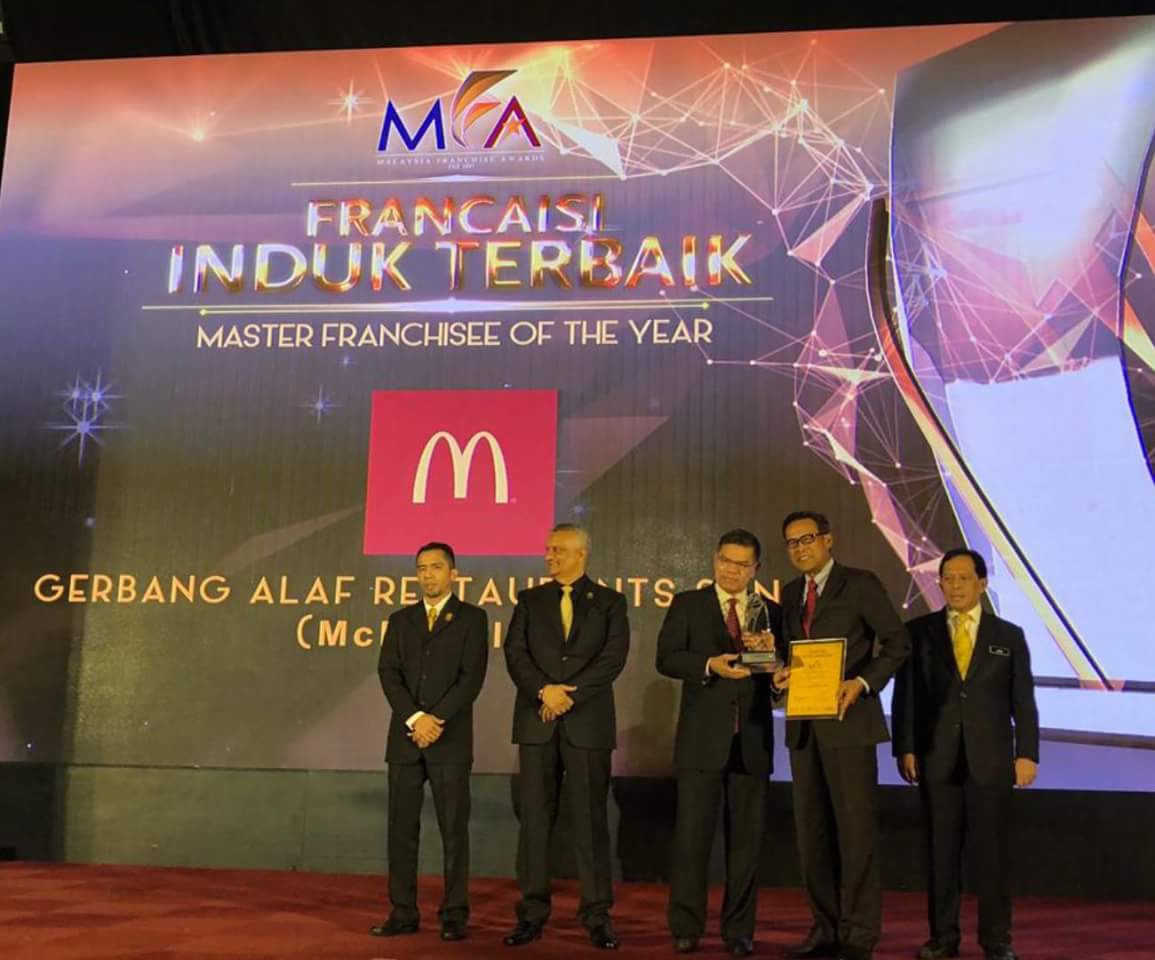 McDonald's majikan yang terus menerus melatih pekerja mereka
