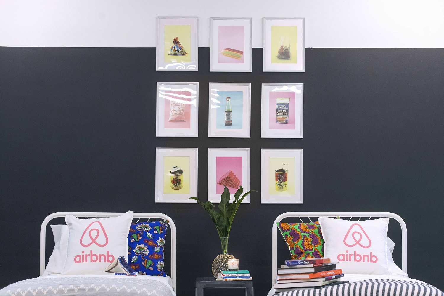 Airbnb dan BookXcess