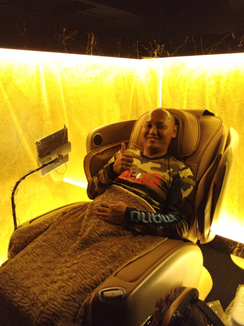 Sungguh selesa dan menyegarkan urutan kerusi OSIM uLove2