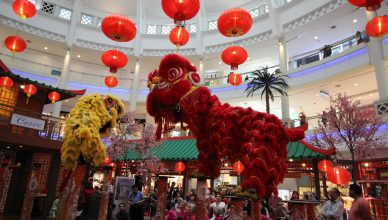 Tarian Singa di the Curve