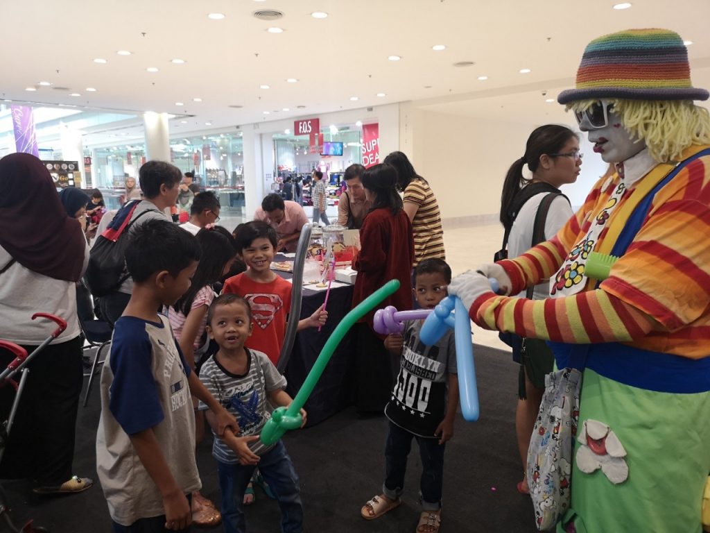 kanak-kanak riang ria