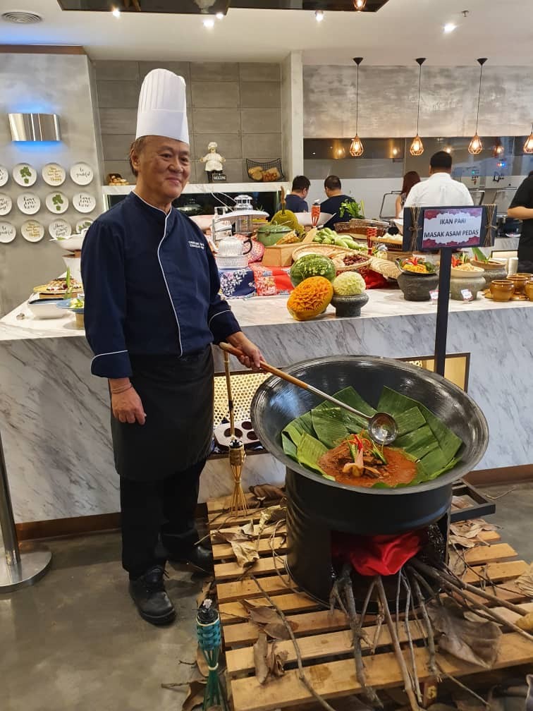 Chef Eksekutif, Chew Teik Chye