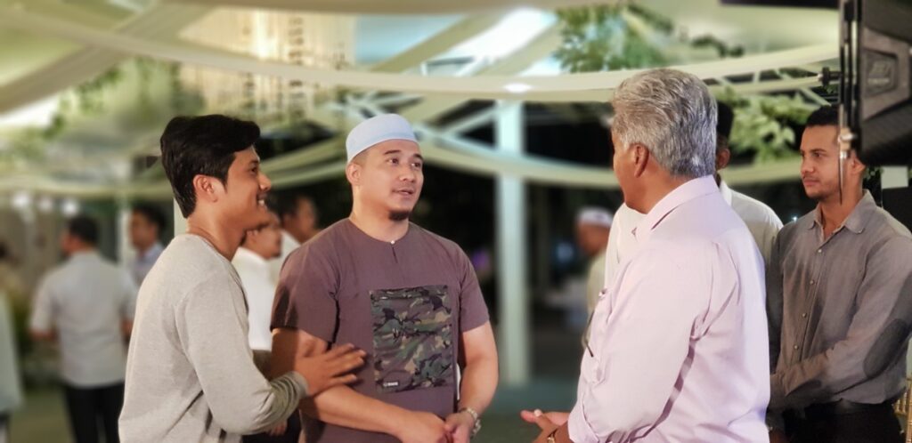 Aaron Aziz dan Dato' Jalalludin Hassan