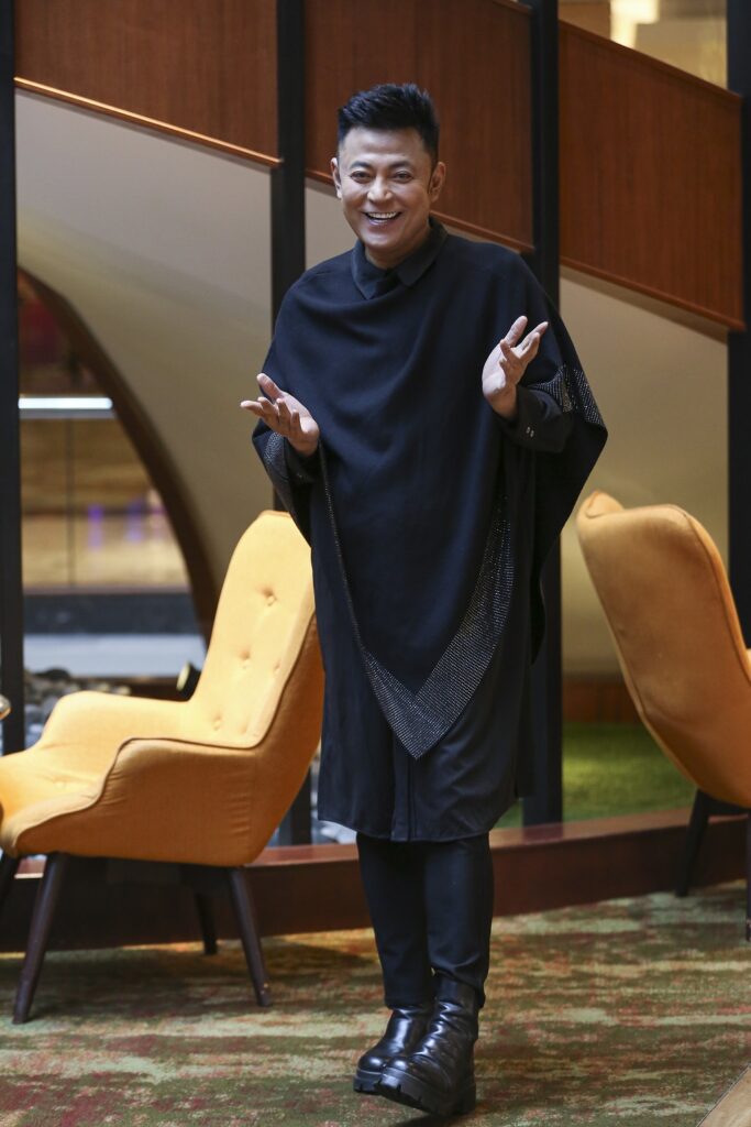 Datuk Aznil Haji Nawawi - Pak Nil